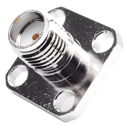 Conector SMA Hembra, Montaje de Panel Cuadrado, 4 Perforaciones, Soldable, Niquel/ Oro/ Teflón.