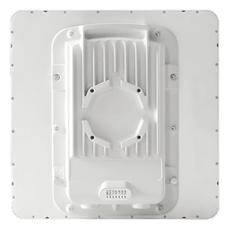PTP-550  Hasta 1.36 GBps / 4910 - 6200 MHz / 802.11 AC Wave 2  MU-MIMO 4: 4x4 / BackHaul con Antena Integrada (Alta ganancia 23 dBi)   (C050055H016A)