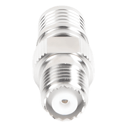 Adaptador en Línea, de Conector QMA (Quick Mate) Macho a Mini-UHF Hembra, Bronce Blanco/ Oro/ Teflón.