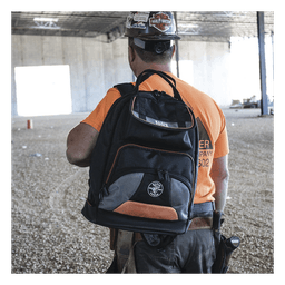Mochila para Herramientas / 35 Bolsillos / Tela Balística 1680D / Interior Naranja / Base Resistente Texturizada