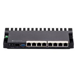 Router / 8 Puertos PoE In/Out / 2.5GbE / 10G SFP+ / 1U Rack / 130W PoE Total