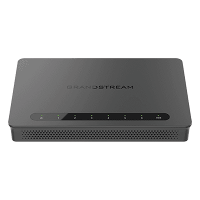 Router VPN Gigabit / Balanceo Multi-WAN / 30,000 sesiones NAT / 4 puertos RJ45 + 2 SFP / PoE af/at / 2.2 Gbps / 150 APs gestionados