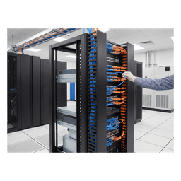 Organizador Vertical CableTek, Sencillo (Solo Frontal), Para Rack Abierto de 45 Unidades, 6 in de Ancho, Color Negro