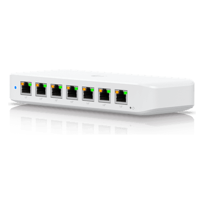 Switch PoE Capa 2 / 8 Puertos GbE / 7 Puertos PoE+ / 1 Puerto Entrada PoE++ / 52 W Presupuesto PoE / 16 Gbps Capacidad de Conmutación / Montaje Versátil