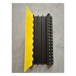 Protector de Cable de 3 Canales / Base de Goma y Tapa de Plástico / Tamaño del Canal 56x55MM / Capacidad de Carga 6.1 Toneladas / Longitud 90 cm / Ancho del Contorno 50 cm / Altura 7.5 cm / Color Amarillo-Negro / Material Hule