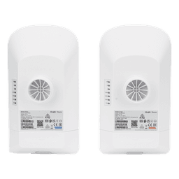 Kit Punto a Punto / Wi-Fi 5 867 Mbps / 5 GHz / Alcance 5 km (16,404 ft) / Antena 16 dBi / 3 Puertos Gigabit / IP55 / Administración Cloud