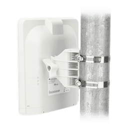 1 Gbps de capacidad / Suscriptor en 5 GHz / Force 4518 / 5 GHz / Antena Panel 18 dBi / Canales 20-40-80 MHz / MIMO 2x2 para una comunicación sin intermitencia / IP55 / PoE Incluido / Garantía 3 Años / (C050940C131A)