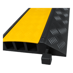 Protector de Cable de 3 Canales / Base de Goma y Tapa de Plástico / Tamaño del Canal 30x30mm / Capacidad de Carga 5 Toneladas / Longitud 90 cm / Ancho del Contorno 50 cm / Altura 4.5 cm / Color Amarillo-Negro / Material Hule