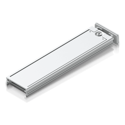 Bandeja SSD M.2 NVMe / PCIe Gen3 x2 / 5 Tamaños 2230-22110 / Aluminio y Acero / 123.4 x 31.1 x 11.2 mm (4.9 x 1.2 x 0.4 in)