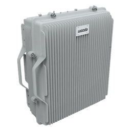 (HASTA 3 KILÓMETROS) Amplificador de Señal Celular TRI Banda / 2G, 3G, 4G y Llamadas / 20 Watts de Potencia / Ganancia DL 95 dB / Amplía la Cobertura Celular a Área Rural / IP65 Exterior