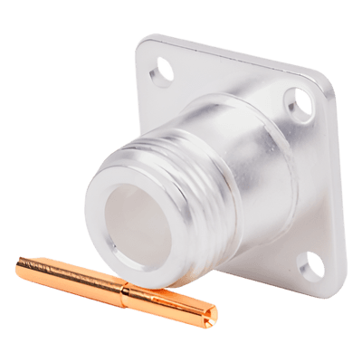 Conector N Hembra, montaje con 4 perforaciones a 18 mm