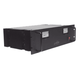 Fuente de poder 13.8Vcc, 50A, lineal regulada con circuito cargador de baterías, medidores, para instalación en rack