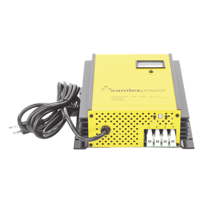 Cargador de Baterías de Plomo Ácido 24 Volts, 15 A / Bancos de 100 a 200 Ah