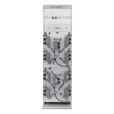 Combinador de RF en Rack 19" / 746-806 MHz y 800-869 MHz / 4 Canales / 8" (20.3 cm) de Diámetro / 250 kHz / 150 W / N Hembra