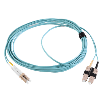 Jumper de Fibra Óptica Multimodo 50/125 XGLO OM3, LC-SC Duplex, OFNR, Color Aqua, 1 Metro (3.28 Pies)