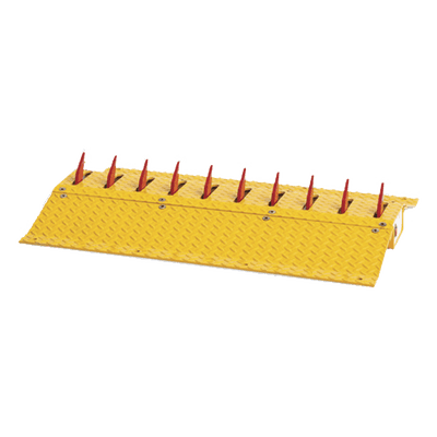Picos poncha llantas autónomo / No requiere barrera vehicular / Para delimintar dirección de tráfico vehicular / Compatible con 1601-088 / Mide 90cm (3ft) / Fácil instalación de sobreponer