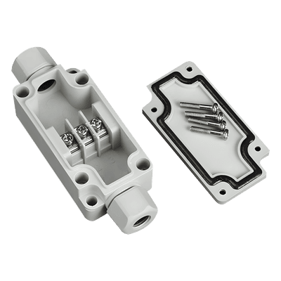 Caja de Conexión Exterior con Terminales Intermedias para 3 Líneas (Tornillo simple). Incluye Glándulas.