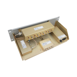 Multiacoplador y Preselector EMR, 138-225 MHz, 3-4 Canales, 3-8 MHz Ancho de Banda, N Hembra (Ant.) /BNC Hembra (Salidas).