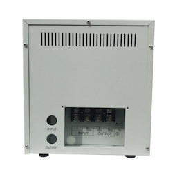 Regulador de Voltaje Industrial Monofásico 5 kVA/5 kW 120 V / Entrada 96-144 Vca / Salida 117.6- 122.4 Vca