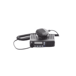 Radio Móvil Analógico en rango de frecuencia 400-470 MHz, 50 W de potencia de RF, 128 canales. Incluye  Incluye microfono, cable de alimentación y montaje