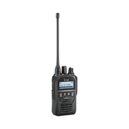 Radio digital NXDN con pantalla, en banda de UHF, rango de frecuencia 400-470MHz, con 512 canales, sumergible IP67, bluethooth, grabador de voz.  Batería, cargador, antena y clip incluidos.