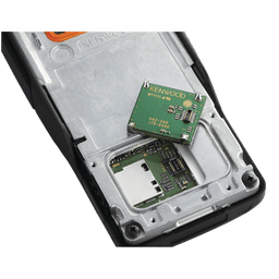 Radio portátil UHF 700/800 MHz, Digital NXDN-P25-DMR-Analógico, 3 W, Bluetooth, GPS, MicroSD, 1024 Canales, Incluye Batería, cargador, antena, y clip