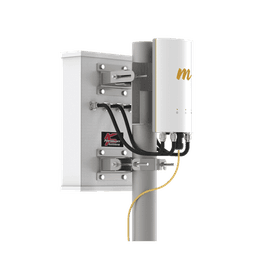 Punto de Acceso de 1.5 Gbps / MU-MIMO 4x4 / 4.9-6.4 GHz / 4 Conectores N-hembra / Hasta 100 clientes concurrentes / Incluye POE y cable de alimentación / Soporta monitoreo en la nube  