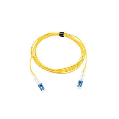 Jumper de Fibra Óptica Monomodo (OS2), XGLO, Riser, LC/UPC-LC/UPC Duplex, OFNR, Color Amarillo, 3 Metros