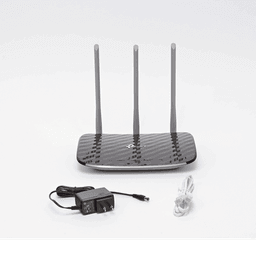 Router Inalámbrico doble banda AC, 2.4 GHz y 5 GHz Hasta 733 Mbps, 3 antenas externas omnidireccional, 4 Puertos LAN 10/100 Mbps, 1 Puerto WAN 10/100 Mbps