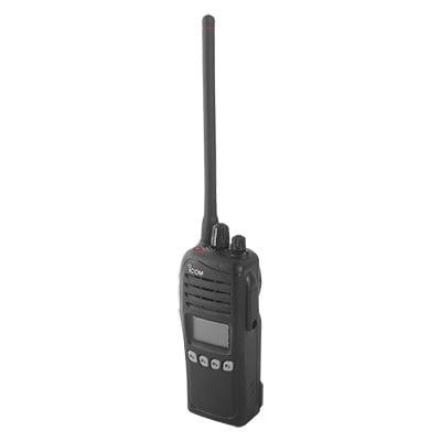 Radio analógico, en la banda de VHF, rango de frecuencia 136-174MHz, 5W de potencia,sin tarjeta UT126H, no incluye cargador.